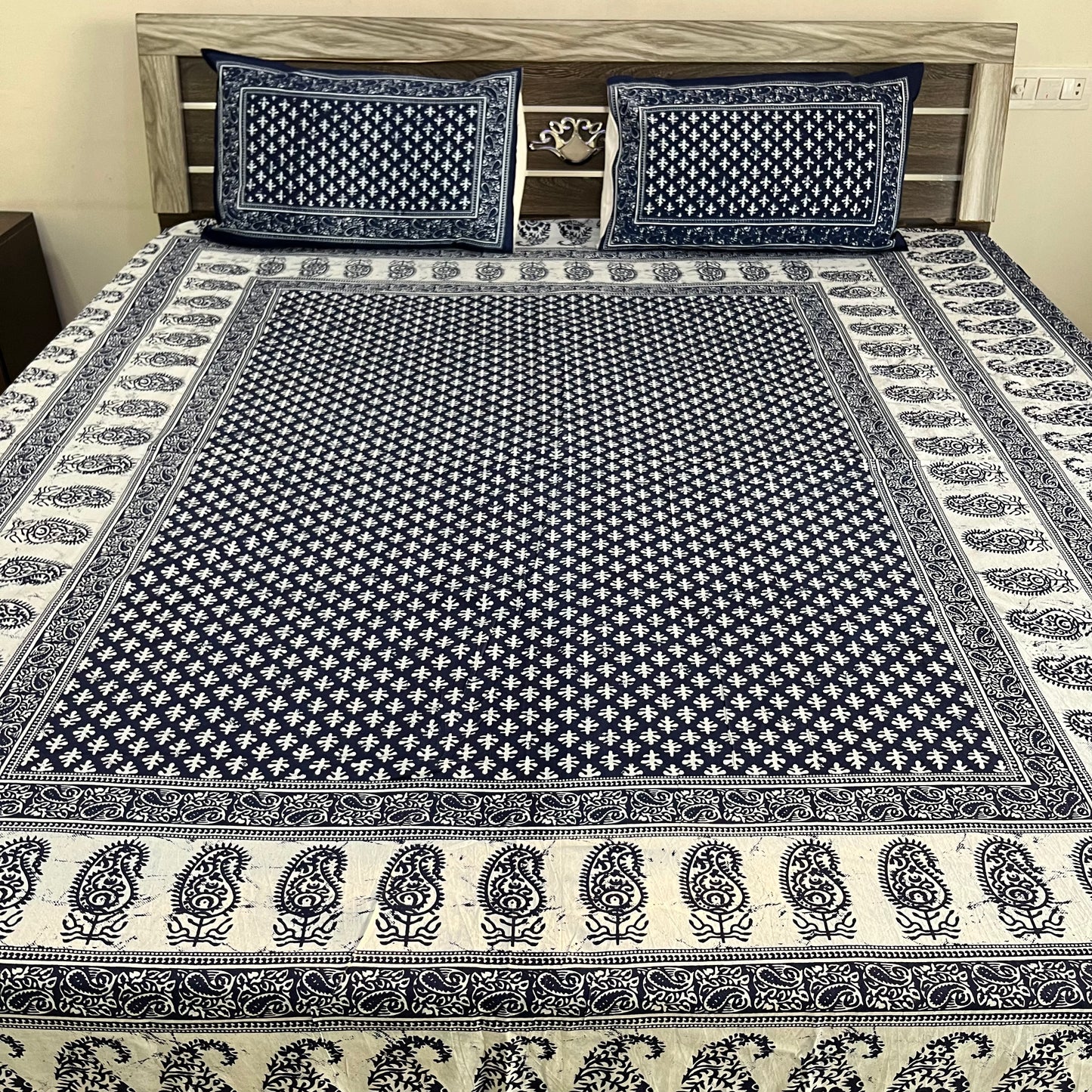 White Abstract Indigo Cotton Bedsheet