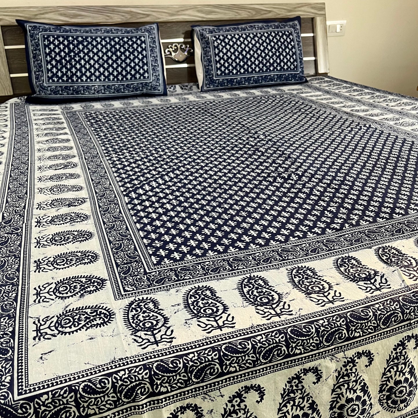 White Abstract Indigo Cotton Bedsheet