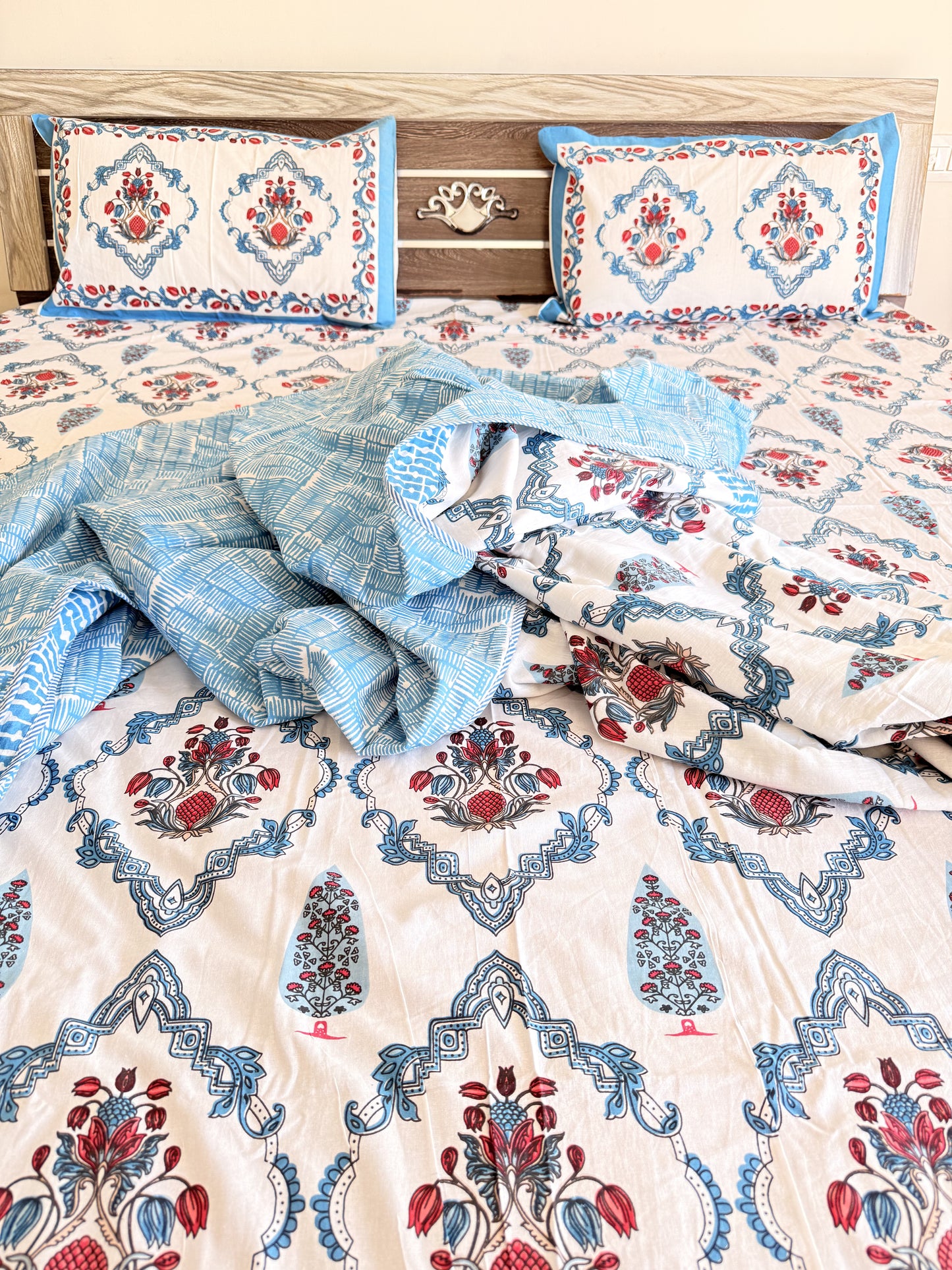Blue Double Dohar and Double Bedsheet Set