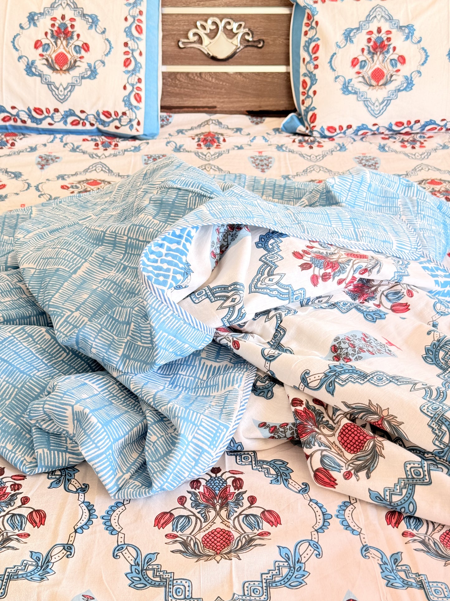 Blue Double Dohar and Double Bedsheet Set