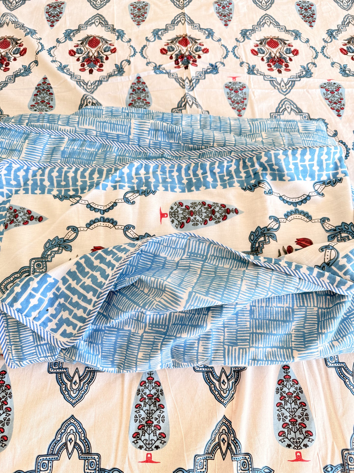 Blue Double Dohar and Double Bedsheet Set