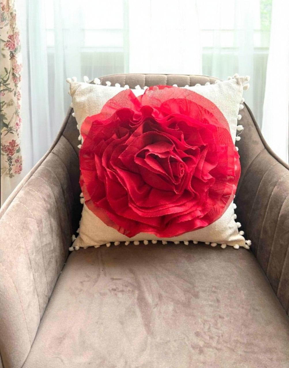 RED ROSE CUSHION COVER