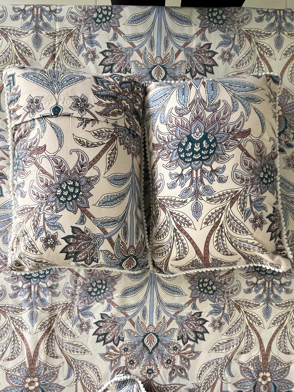 Blue Floral Print Double Bedsheet with 2 Frill Pillows and 2 Cushions